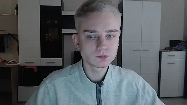 angryzan online show from February 2025 04:43:01 AM