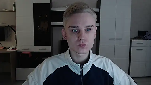 angryzan online show from February 2025 06:11:02 AM