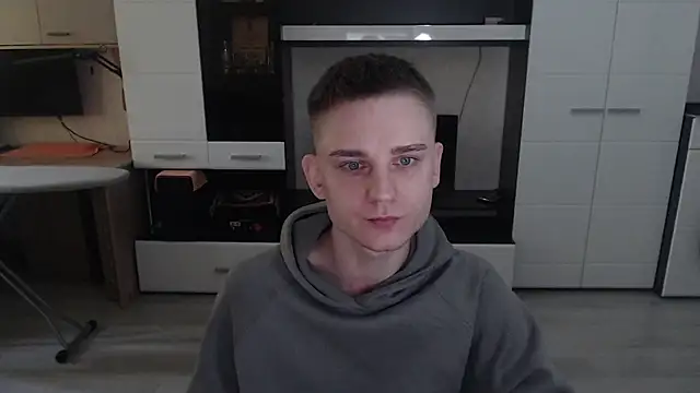 angryzan online show from October 2025 04:53:02 AM