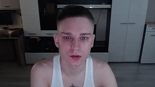 angryzan online show from October 2025 04:46:02 AM