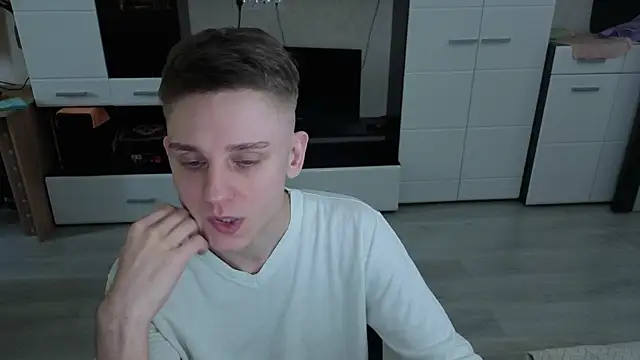 angryzan online show from January 2026 07:02:02 AM