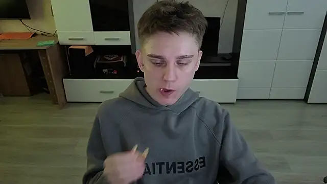 angryzan online show from February 2026 07:02:02 AM