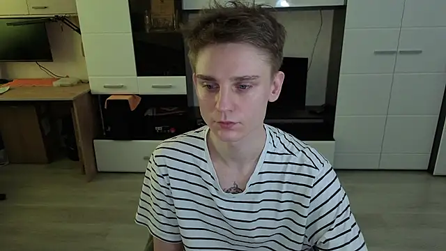 angryzan online show from March 2026 07:58:01 AM