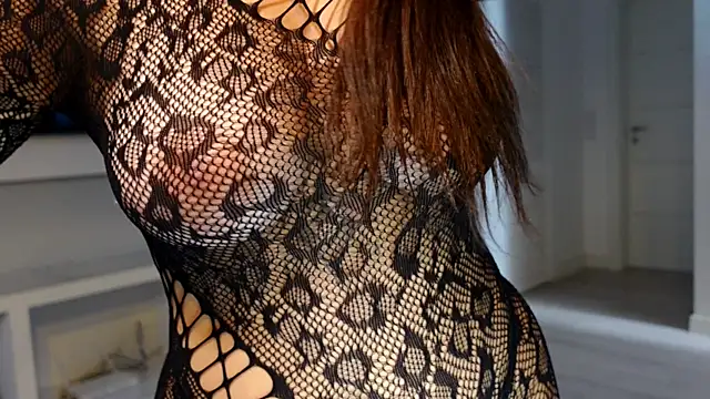 Snapshot of carla_italian chatting on November 2025 01:55:02 PM carla italian online show from November 2025 01:55:02 PM