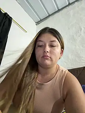 Sofia Queen17 online show from May 2026 01:14:02 AM