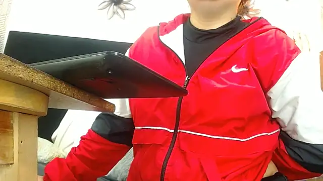 Snapshot of hairy_pussywet chatting on December 2024 03:10:02 AM hairy pussywet online show from December 2024 03:10:02 AM