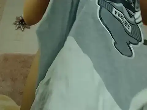 Snapshot of hairy_pussywet chatting on January 2025 07:00:02 PM hairy pussywet online show from January 2025 07:00:02 PM