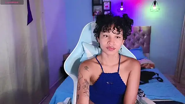 Peggy Funn online show from March 2025 02:09:02 AM