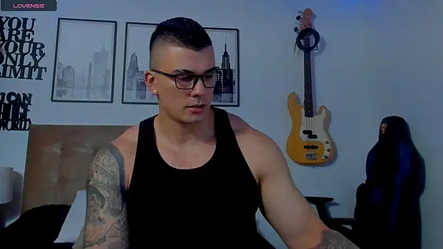 seancarreraa online show from December 2025 02:31:01 AM