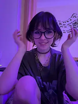 Snapshot of lily_noris chatting on December 2025 04:12:02 PM lily noris online show from December 2025 04:12:02 PM