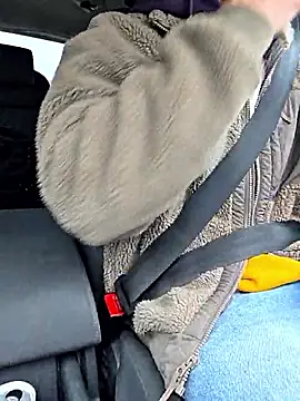 Zeefy online show from October 2025 11:42:01 AM