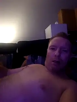 walker1979 online show from November 2025 03:29:02 AM