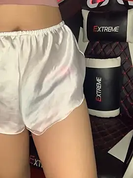 Snapshot of _Ely_ chatting on January 2025 10:27:02 AM Ely online show from January 2025 10:27:02 AM