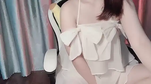 Snapshot of _Ely_ chatting on February 2025 09:22:02 AM Ely online show from February 2025 09:22:02 AM