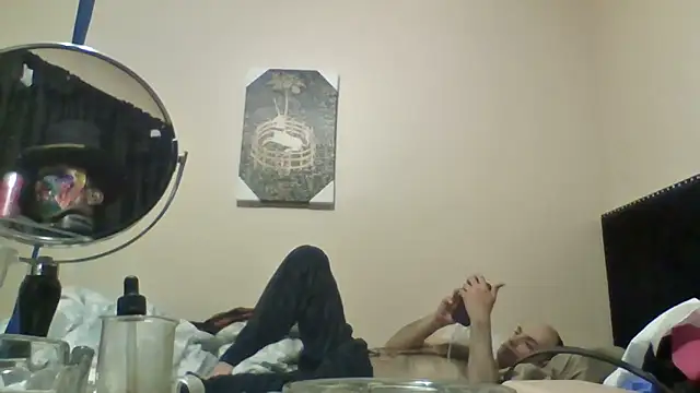 hailzeffn online show from May 2026 12:41:01 AM