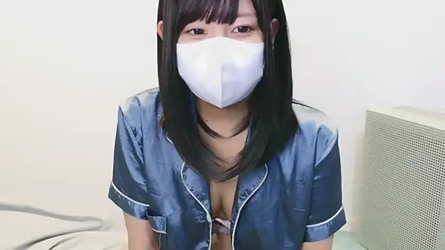 Snapshot of YUTSU_KI chatting on September 2025 07:12:01 AM YUTSU KI online show from September 2025 07:12:01 AM