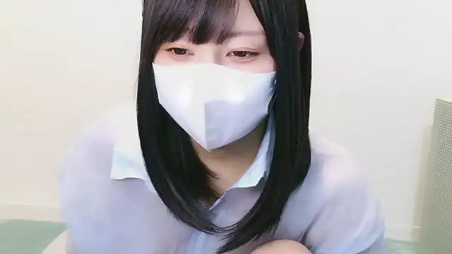 Snapshot of YUTSU_KI chatting on September 2025 04:12:01 PM YUTSU KI online show from September 2025 04:12:01 PM