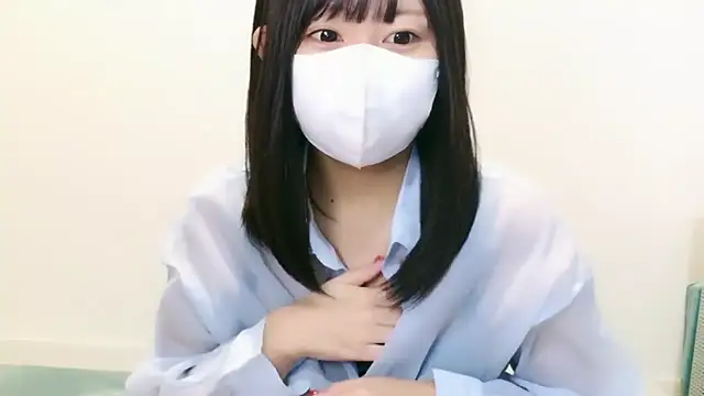 Snapshot of YUTSU_KI chatting on November 2025 09:37:02 PM YUTSU KI online show from November 2025 09:37:02 PM