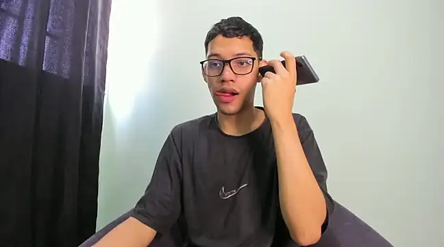 Diego-Monsalve online show from January 2025 04:44:01 PM