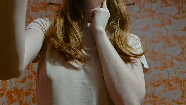 strawberrysmoothie online show from December 2024 04:16:02 AM