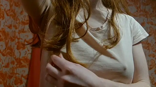 strawberrysmoothie online show from January 2025 03:48:02 AM