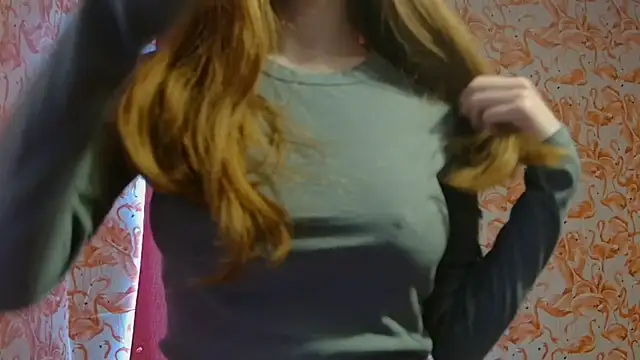 strawberrysmoothie online show from March 2025 07:05:01 PM