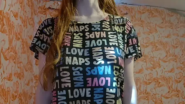 strawberrysmoothie online show from November 2025 08:43:01 PM