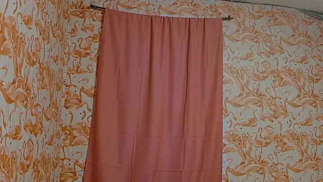 strawberrysmoothie online show from February 2026 10:39:01 PM