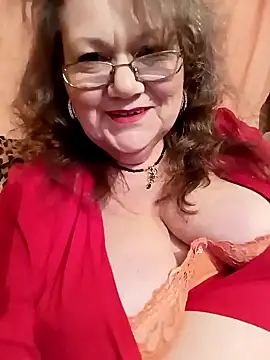 Snapshot of Snezhana chatting on January 2025 05:03:01 AM Snezhana online show from January 2025 05:03:01 AM