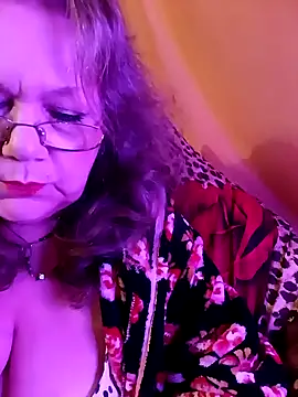 Snapshot of Snezhana chatting on January 2025 05:44:02 PM Snezhana online show from January 2025 05:44:02 PM