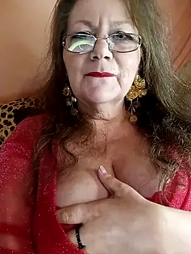 Snapshot of Snezhana chatting on October 2025 01:31:01 AM Snezhana online show from October 2025 01:31:01 AM