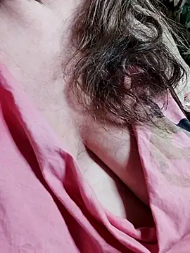 Snapshot of Snezhana chatting on November 2025 03:56:02 PM Snezhana online show from November 2025 03:56:02 PM