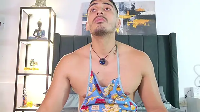 Snapshot of muscle_ares chatting on June 2026 10:37:01 PM muscle ares online show from June 2026 10:37:01 PM