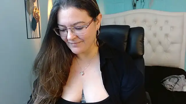 MsJossie online show from March 2026 02:35:01 AM