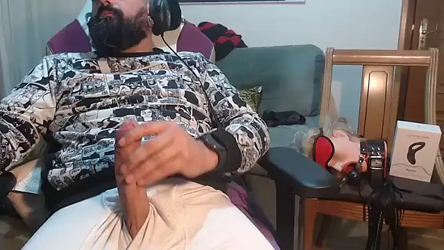 master4subslut online show from November 2025 09:18:02 AM