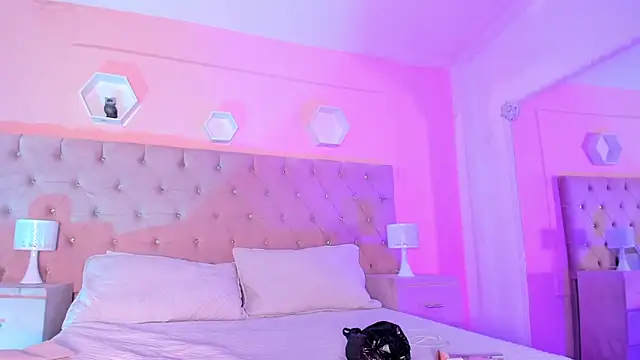 Snapshot of Agathaargent_ chatting on December 2024 05:16:02 AM Agathaargent online show from December 2024 05:16:02 AM