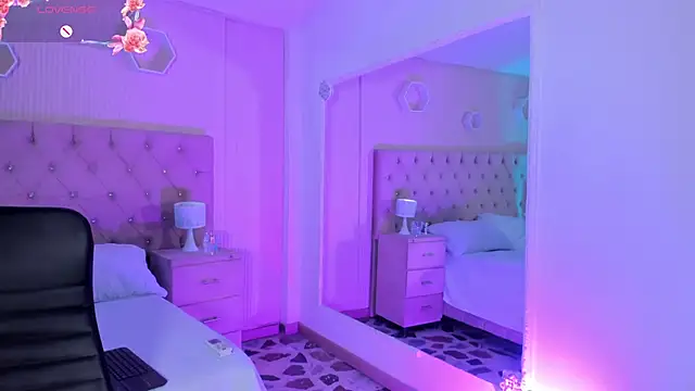 Snapshot of Agathaargent_ chatting on October 2025 10:16:02 AM Agathaargent online show from October 2025 10:16:02 AM