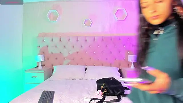 Snapshot of Agathaargent_ chatting on November 2025 04:14:02 AM Agathaargent online show from November 2025 04:14:02 AM