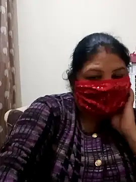 Snapshot of Shoni__ chatting on December 2024 06:09:02 PM Shoni online show from December 2024 06:09:02 PM