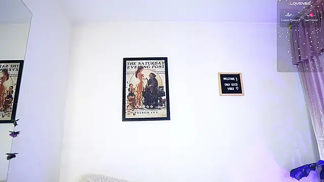 Snapshot of YourMandy chatting on March 2025 10:05:01 PM YourMandy online show from March 2025 10:05:01 PM