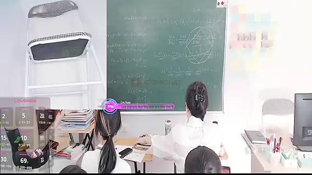 Snapshot of _Math_ chatting on January 2026 01:42:01 AM Math online show from January 2026 01:42:01 AM