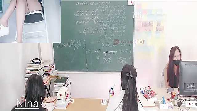 Snapshot of _Math_ chatting on February 2026 10:52:02 PM Math online show from February 2026 10:52:02 PM