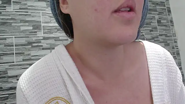 Snapshot of Venus_Santana chatting on December 2024 06:45:01 PM Venus Santana online show from December 2024 06:45:01 PM