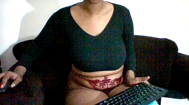 THUEBA17 online show from January 2025 01:11:01 AM