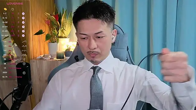 Snapshot of HARU-outdoor-x chatting on March 2025 02:14:01 PM HARU-outdoor-x online show from March 2025 02:14:01 PM