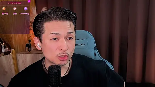 Snapshot of HARU-outdoor-x chatting on October 2025 02:16:01 PM HARU-outdoor-x online show from October 2025 02:16:01 PM