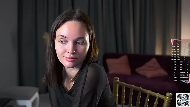 Snapshot of AnneKlint chatting on December 2024 02:28:01 PM AnneKlint online show from December 2024 02:28:01 PM