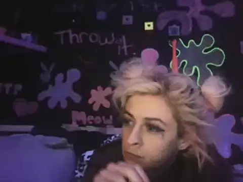 Snapshot of watermellonpussy chatting on January 2025 04:22:02 PM watermellonpussy online show from January 2025 04:22:02 PM