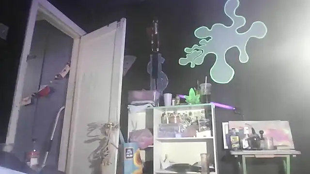 Snapshot of watermellonpussy chatting on March 2025 02:45:01 AM watermellonpussy online show from March 2025 02:45:01 AM