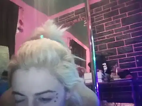 Snapshot of watermellonpussy chatting on March 2025 09:53:02 AM watermellonpussy online show from March 2025 09:53:02 AM